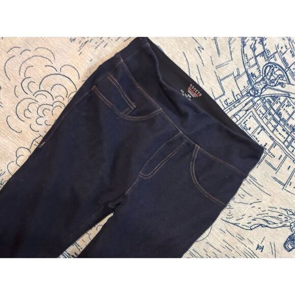 Womens Assets Red Hot Label by Spanx Jeggings Size S/P blue jeans style Good Con - Picture 2 of 8